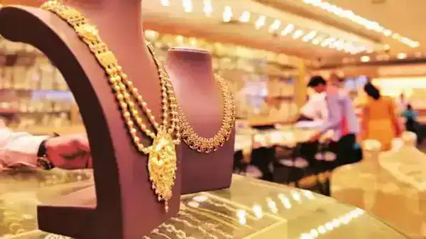 Gold And Silver Prices Today: 10 gm of 24 carat gold was at Rs.80453.0 in Delhi whereas 1 kg of silver was Rs.101000.0 in Delhi